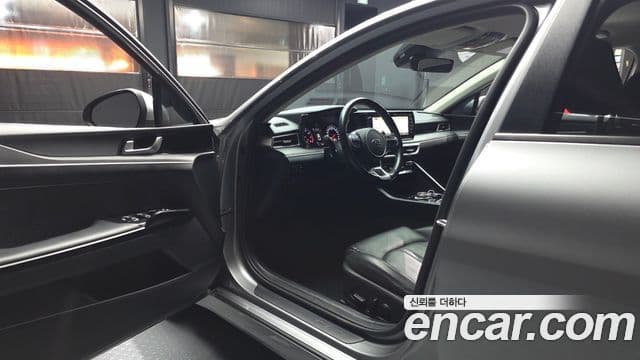 Kia K5 3세대 Prestige, 2021 10