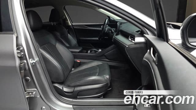 Kia K5 3세대 Prestige, 2021 11
