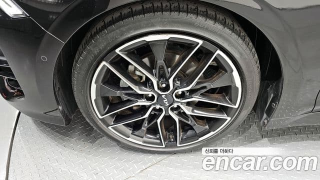 Kia K5 3세대 Signature, 2023 все фото