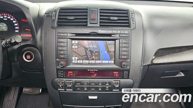 Kia Mohave 4WD QV300, 2012 15