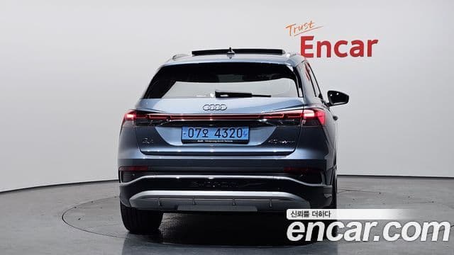 Audi Q4 e-Tron (F4) Premium, 2023 4