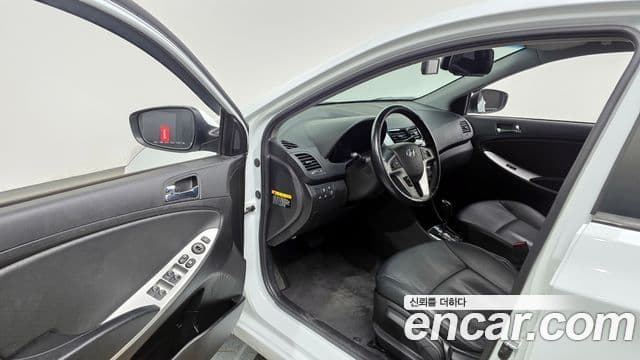 Hyundai Accent(новый кузов / новое поколение) Premium, 2014 10