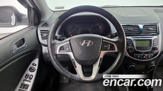Hyundai Accent(новый кузов / новое поколение) Premium, 2014 13