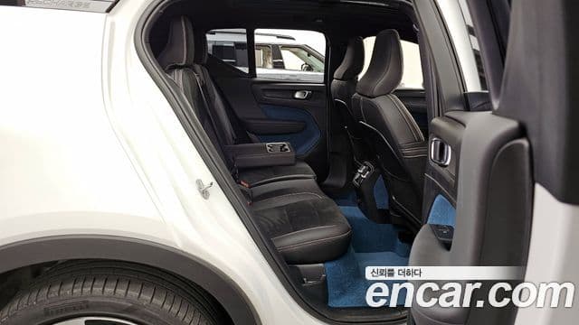 Volvo XC40 Recharge twin Ultimate, 2024 12