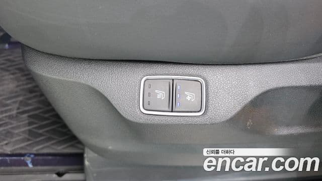 Hyundai Staria Inspiration, 2025 18