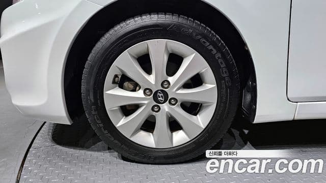 Hyundai Accent(новый кузов / новое поколение) Modern, 2017 все фото