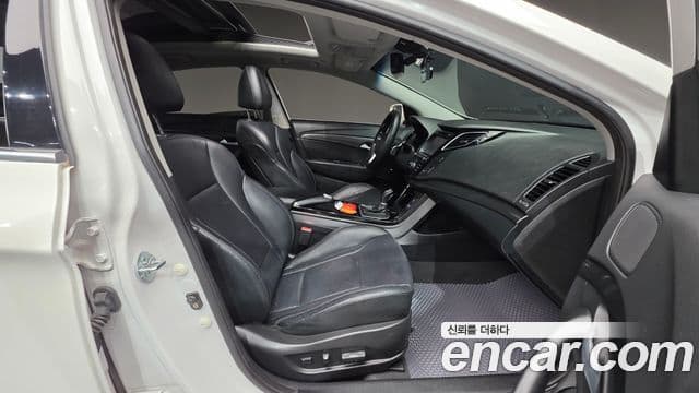 Hyundai i40 살룬 D Spec, 2014 10