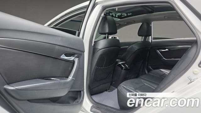 Hyundai i40 살룬 D Spec, 2014 17