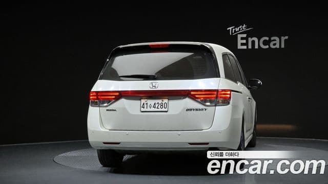 Honda Odyssey 4세대, 2015 4
