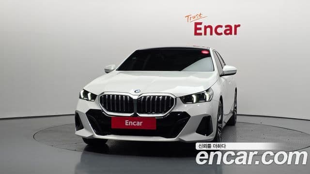 BMW 5시리즈 (G60) 530i xDrive M Sport, 2025 3