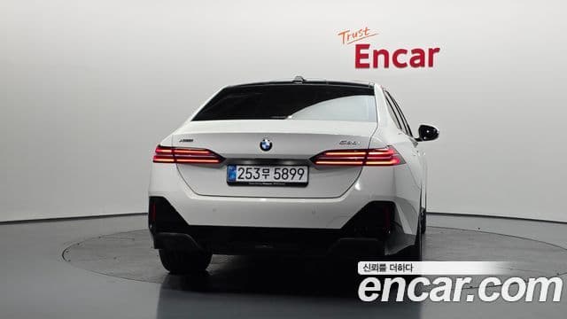 BMW 5시리즈 (G60) 530i xDrive M Sport, 2025 4