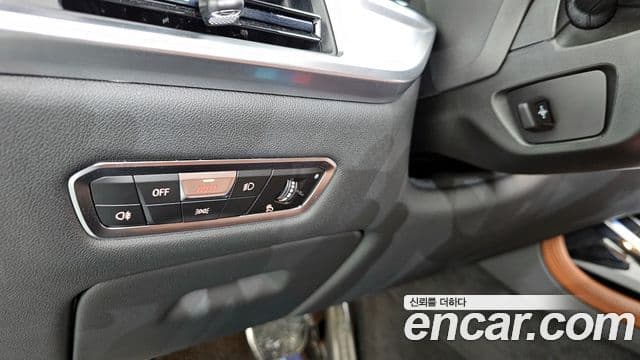 BMW X7 (G07) xDrive 40d M Sport 6인승, 2023 15