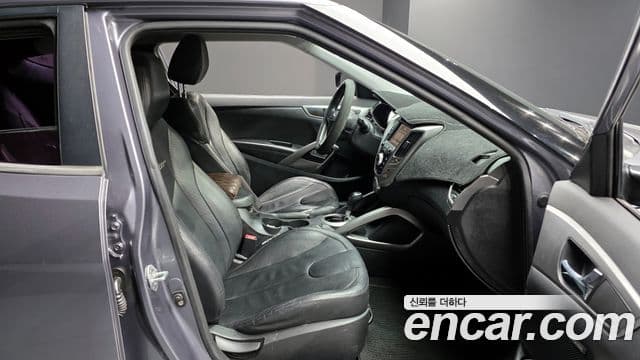 Hyundai Veloster Extreme, 2012 10