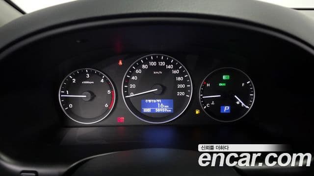 Hyundai The / новый New Grand Starex Modern, 2021 8