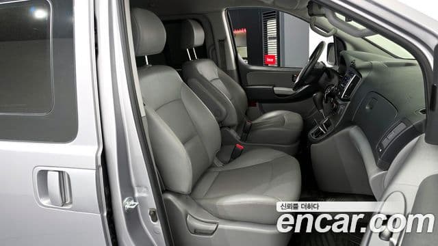 Hyundai The / новый New Grand Starex Modern, 2021 11