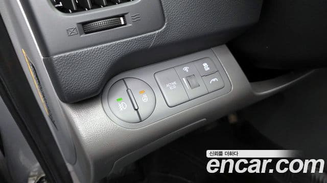 Hyundai The / новый New Grand Starex Modern, 2021 17