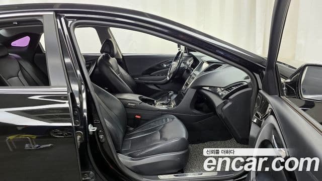 Hyundai Grandeur HG Premium, 2014 11