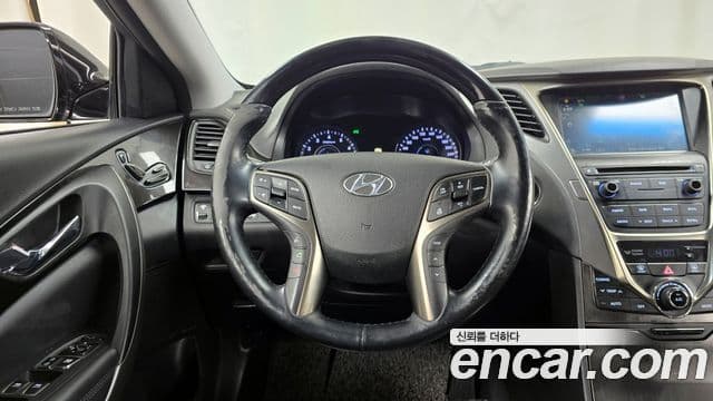 Hyundai Grandeur HG Premium, 2014 13