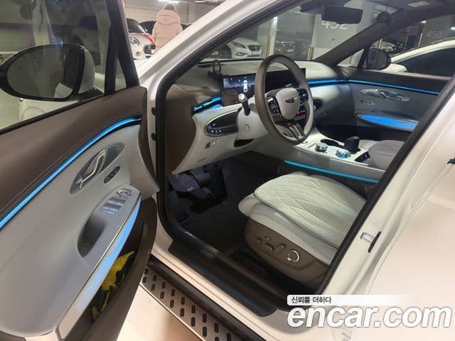 Genesis GV70, 2025 6