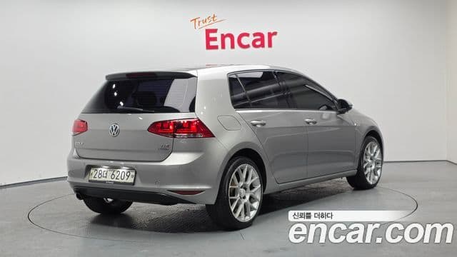 Volkswagen Гольф 7세대, 2014 2
