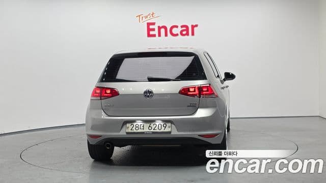 Volkswagen Гольф 7세대, 2014 4