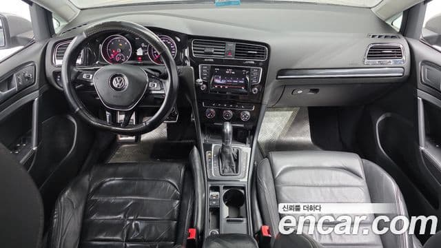 Volkswagen Гольф 7세대, 2014 7