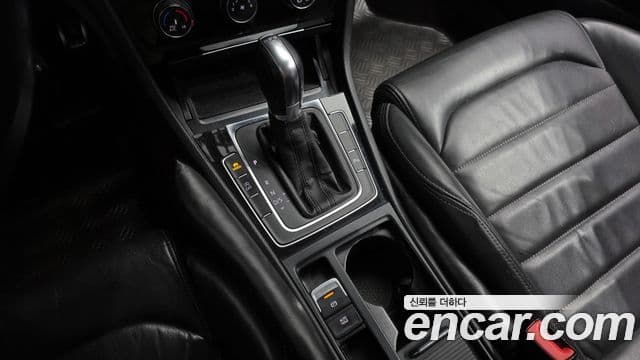 Volkswagen Гольф 7세대, 2014 9