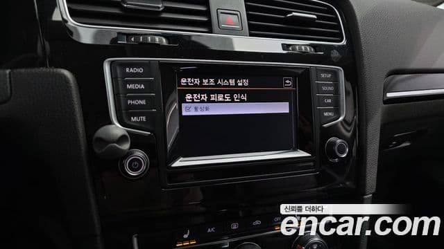 Volkswagen Гольф 7세대, 2014 16