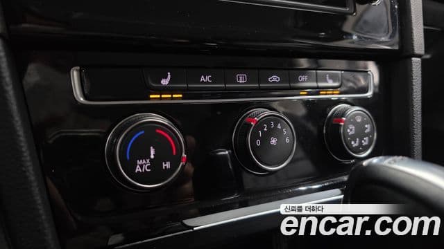 Volkswagen Гольф 7세대, 2014 17