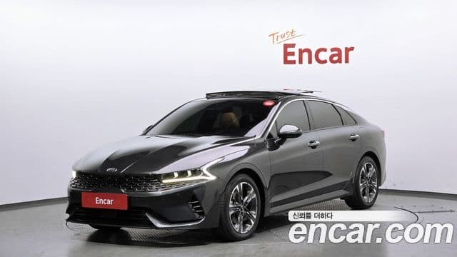 Kia K5 гибрид 3세대 Signature, 2021 1