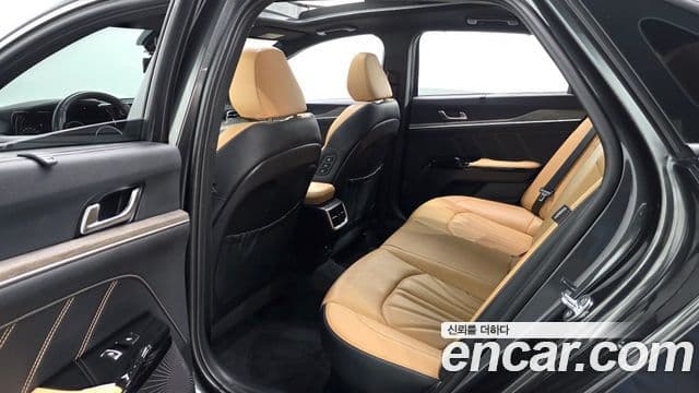 Kia K5 гибрид 3세대 Signature, 2021 13