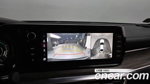 Kia K5 гибрид 3세대 Signature, 2021 16