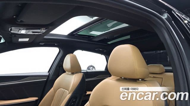 Kia K5 гибрид 3세대 Signature, 2021 17