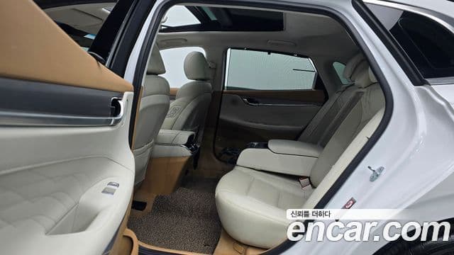 Hyundai The / новый New Grandeur IG гибрид Calligraphy, 2021 12