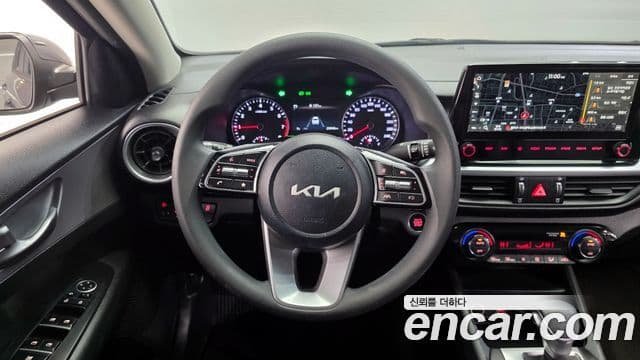 Kia The / новый New K3 2세대 Trendy, 2022 13