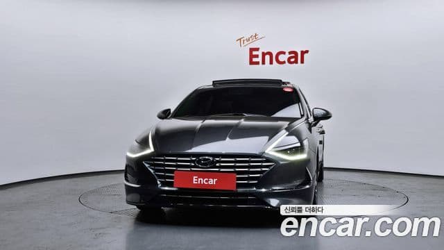 Hyundai Sonata гибрид (DN8) Premium Plus, 2023 3