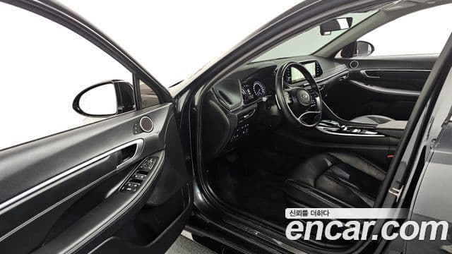 Hyundai Sonata гибрид (DN8) Premium Plus, 2023 10