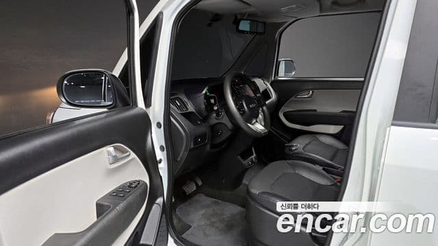 Kia The / новый New Kia Ray 2인승 Prestige, 2023 11