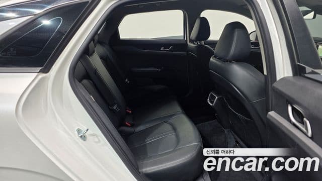 Kia K5 3세대 Prestige, 2021 12