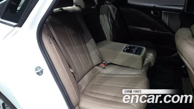 Kia K8 гибрид Noblesse, 2022 12