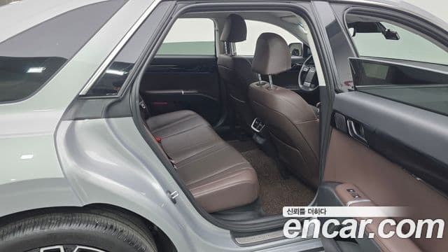 Hyundai Grandeur (GN7) Exclusive, 2025 12