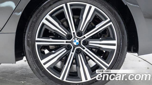 BMW 3시리즈 (G20), 2025 все фото