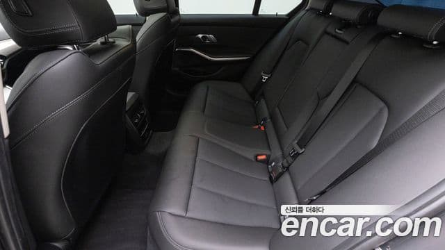 BMW 3시리즈 (G20), 2025 11