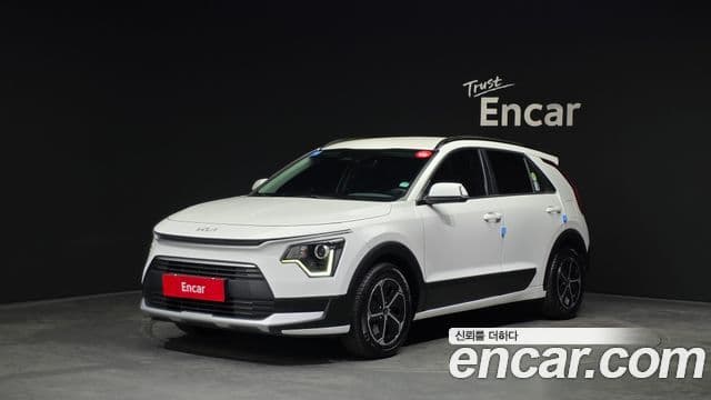 Kia D All New Niro Trendy, 2022 1