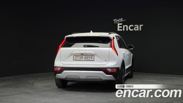 Kia D All New Niro Trendy, 2022 4