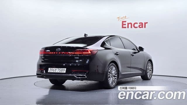 Kia K7 Premier гибрид Signature, 2020 2