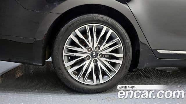 Kia K7 Premier гибрид Signature, 2020 все фото