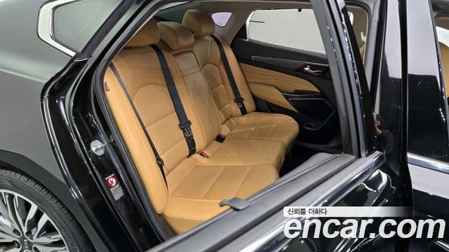 Kia K7 Premier гибрид Signature, 2020 12