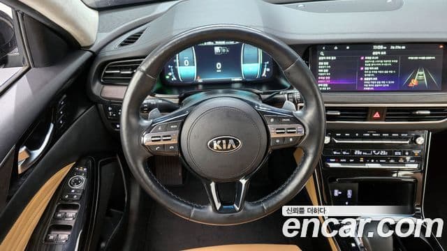 Kia K7 Premier гибрид Signature, 2020 14