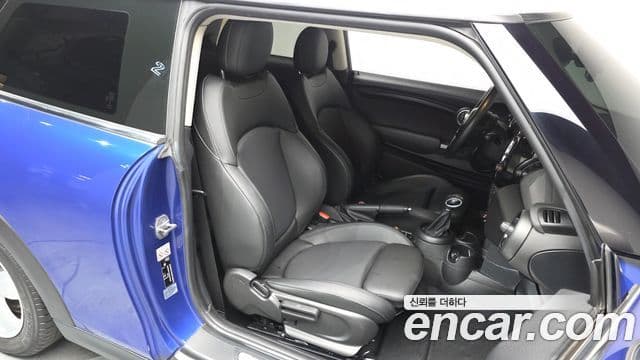 Mini Cooper 3세대, 2019 12